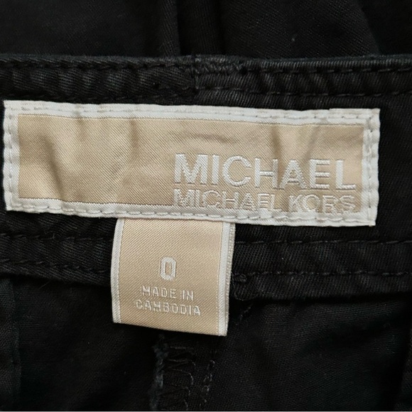 Michael Kors Bermuda Shorts - Picture 4 of 5